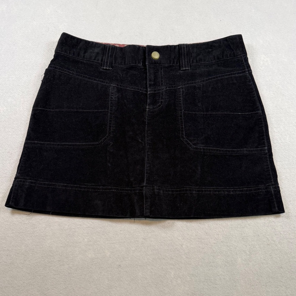 Athleta Black Corduroy Mini Skirt Womens 6P Petite Patch Pockets Stretch Cotton